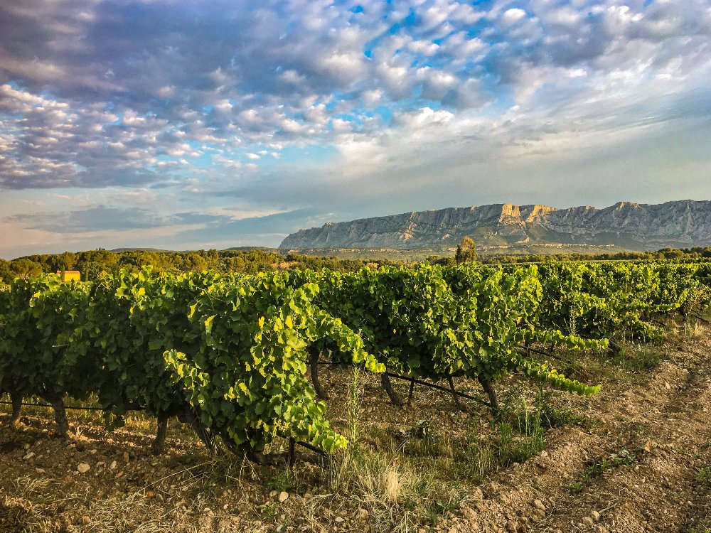 Aire camping-car � Trets (13530) - Photo 3